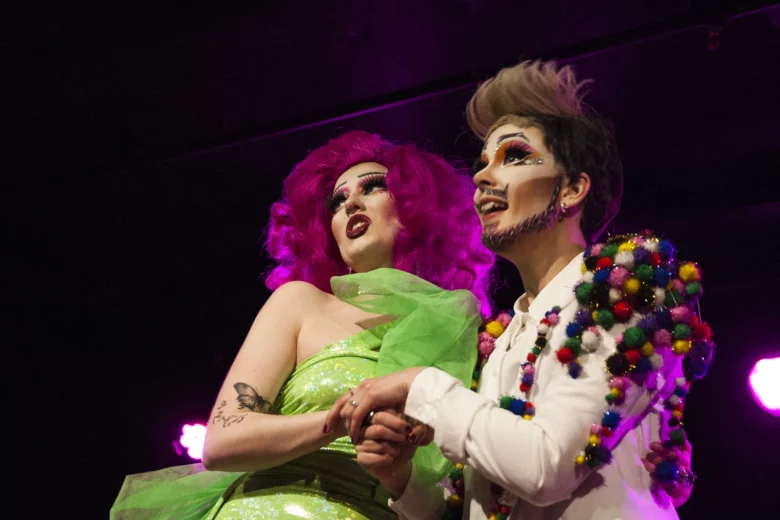 Skrautlegt og skemmtilegt Dragshow